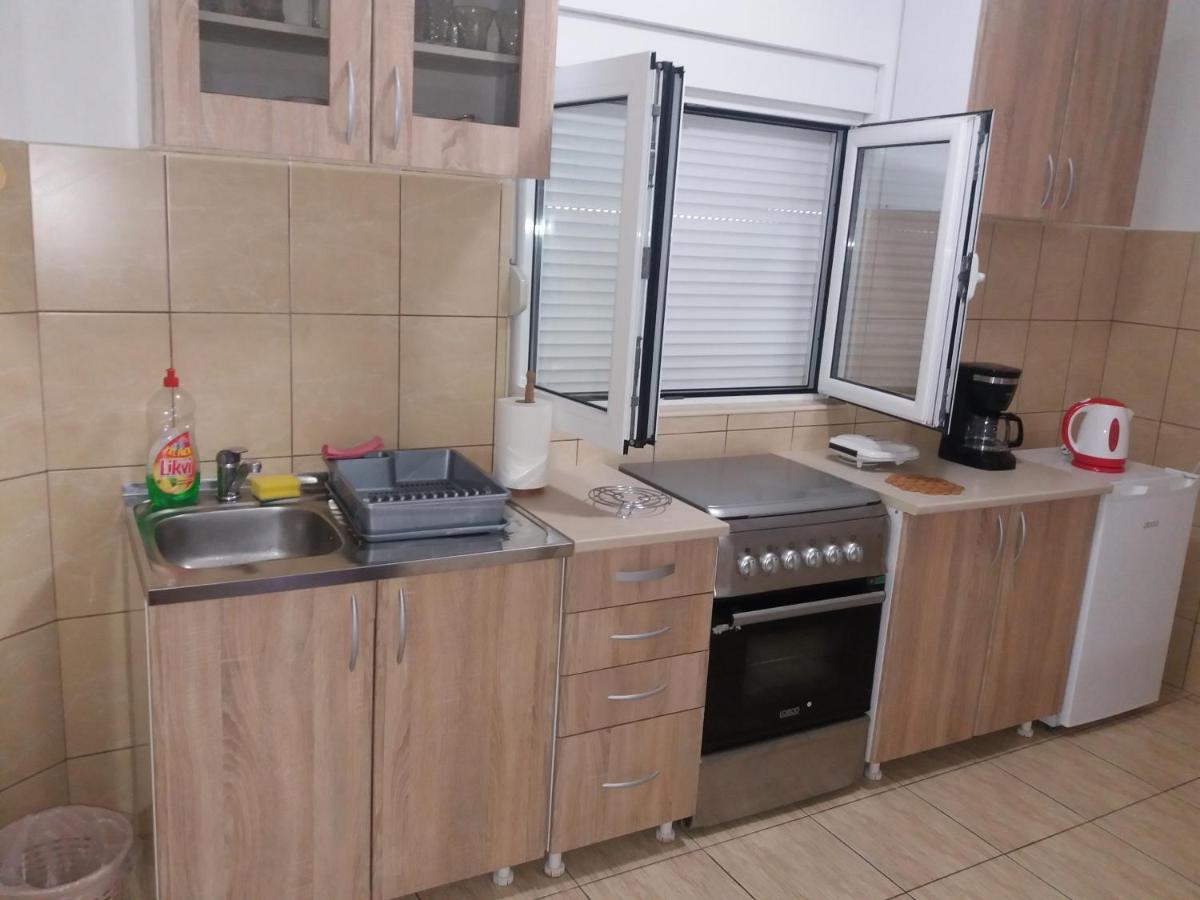 Apartments Mirkovic ツェティニェ エクステリア 写真