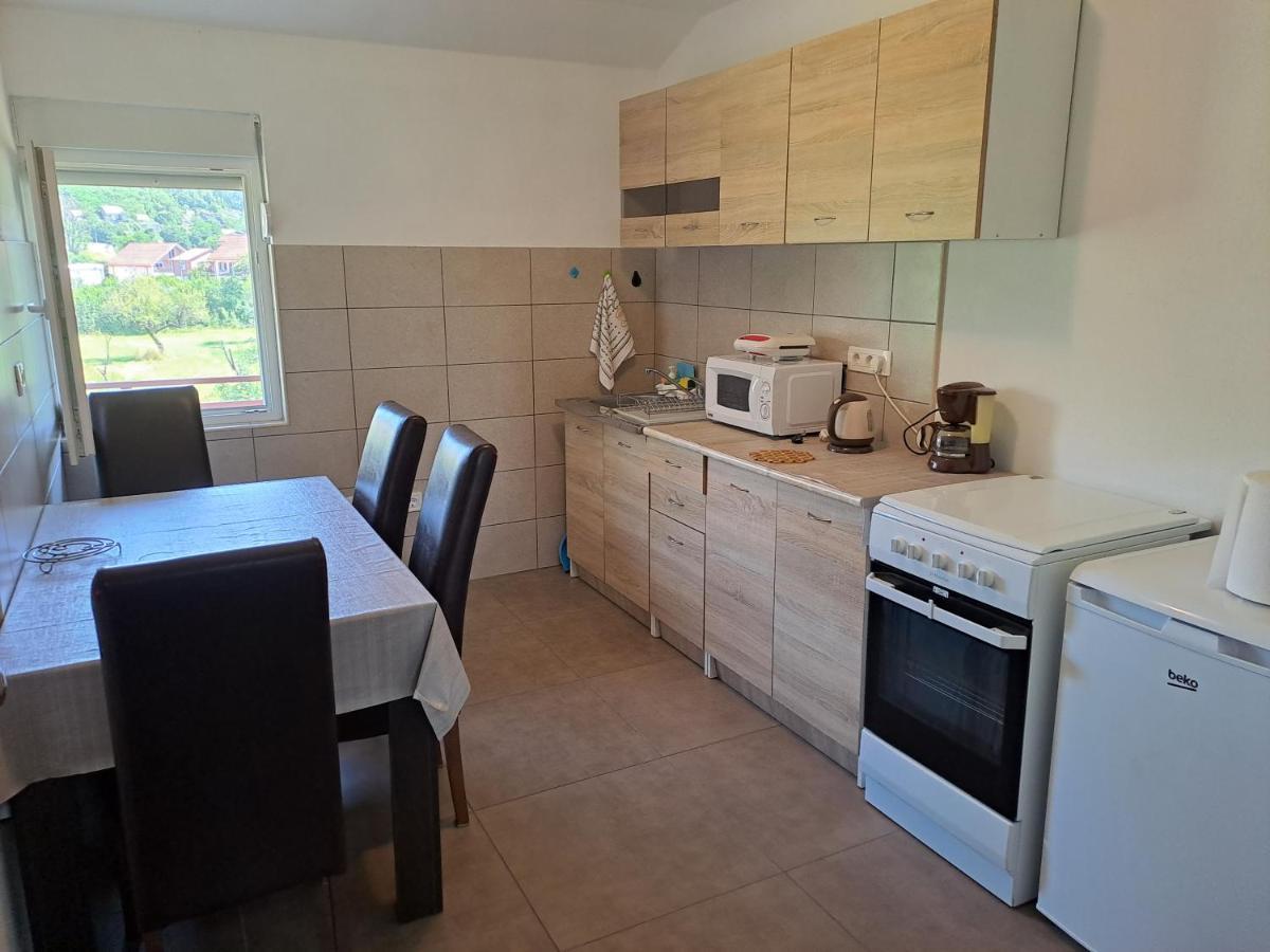 Apartments Mirkovic ツェティニェ エクステリア 写真