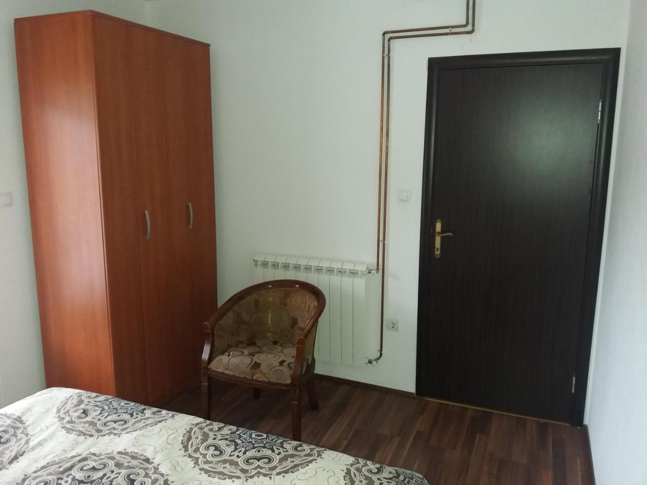 Apartments Mirkovic ツェティニェ エクステリア 写真
